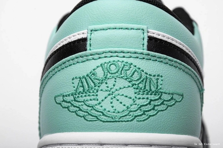 Toe Emerald Low 1  Jordan 553558-117 0920